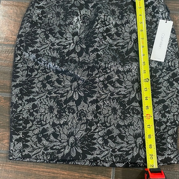 Calvin Klein Womens Metallic Print Knee-
Length Pencil Skirt silver size 8p - Picture 3 of 7